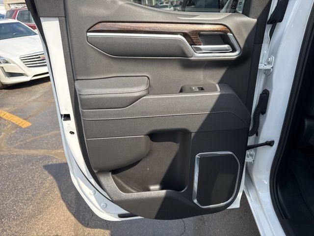 2025 GMC Sierra 1500 4WD Double Cab Standard Box Elevation with 3VL