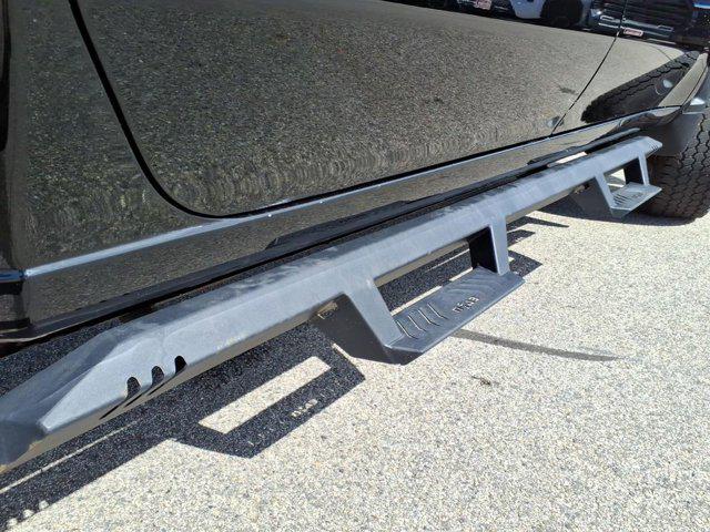2024 Chevrolet Silverado 2500HD 4WD Crew Cab Standard Bed LT