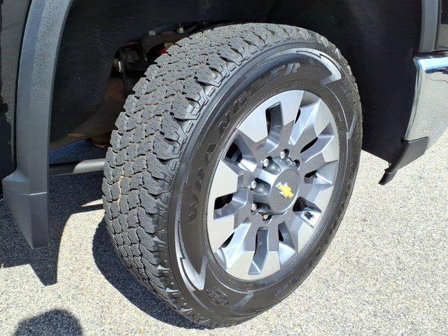 2024 Chevrolet Silverado 2500HD 4WD Crew Cab Standard Bed LT