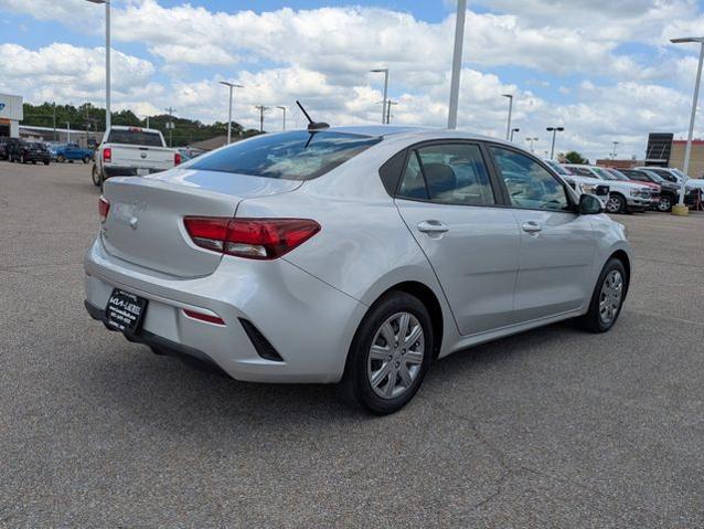 2022 Kia Rio S
