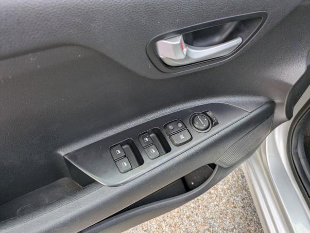 2022 Kia Rio S