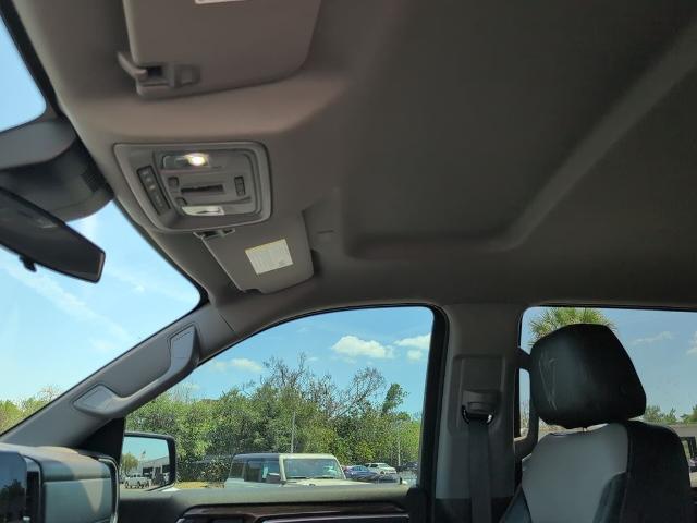 2022 Chevrolet Silverado 1500 4WD Crew Cab Short Bed RST