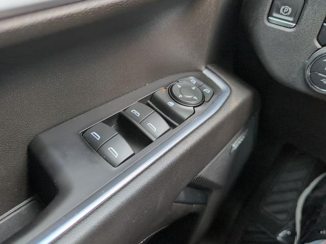2022 Chevrolet Silverado 1500 4WD Crew Cab Short Bed RST
