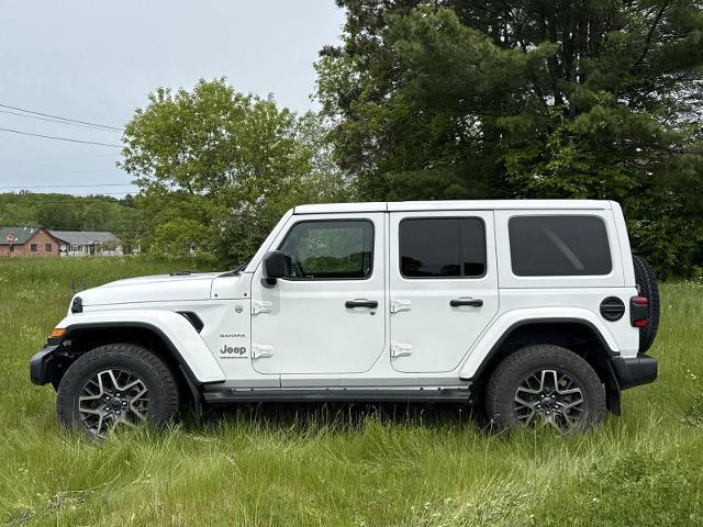 2024 Jeep Wrangler 4-Door Sahara 4x4
