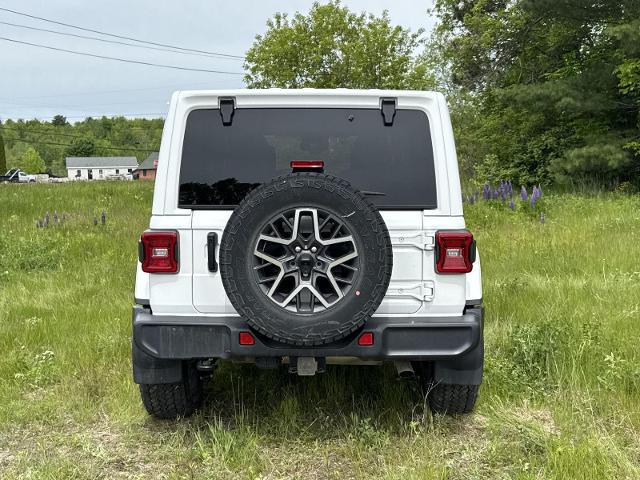 2024 Jeep Wrangler 4-Door Sahara 4x4