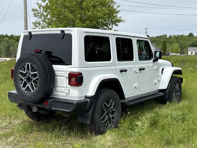 2024 Jeep Wrangler 4-Door Sahara 4x4