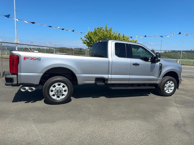 2023 Ford F-350 XLT