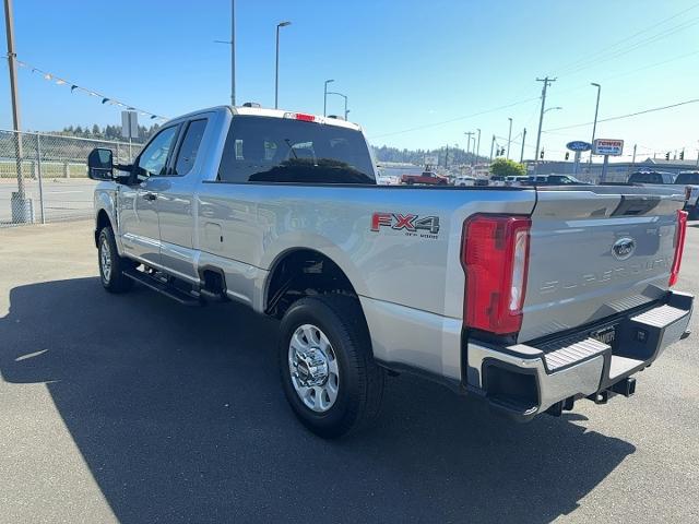 2023 Ford F-350 XLT