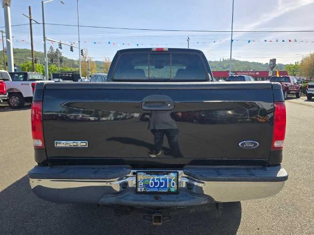 2005 Ford F-250 Lariat