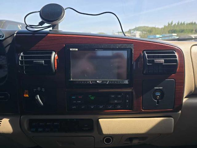 2005 Ford F-250 Lariat