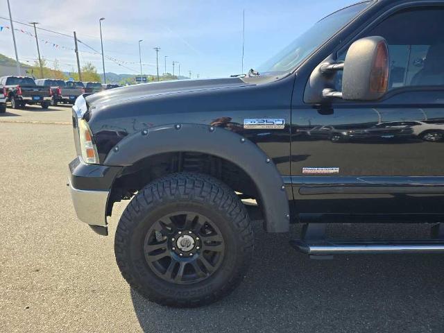 2005 Ford F-250 Lariat