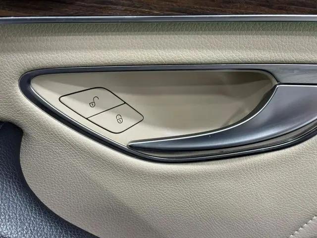 2019 Mercedes-Benz C-CLASS C 300 4MATIC