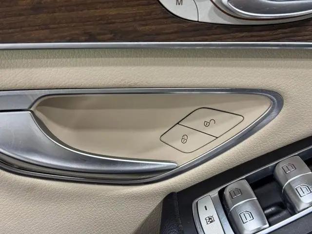 2019 Mercedes-Benz C-CLASS C 300 4MATIC