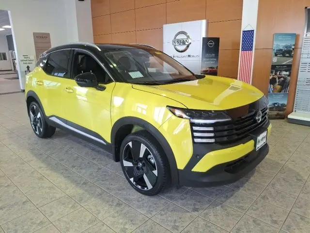2026 Nissan Kicks SR
