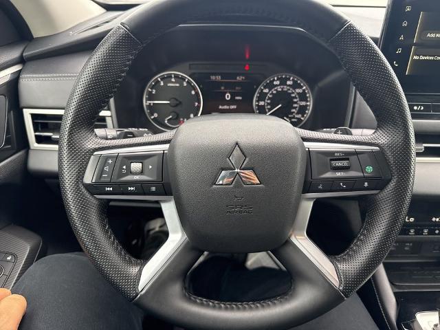 2025 Mitsubishi Outlander Unknown
