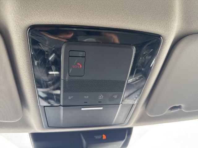 2025 Mitsubishi Outlander Unknown