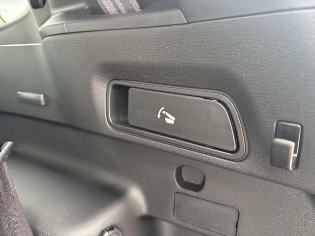 2025 Mitsubishi Outlander Unknown