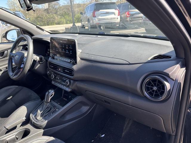 2022 Hyundai Kona Base