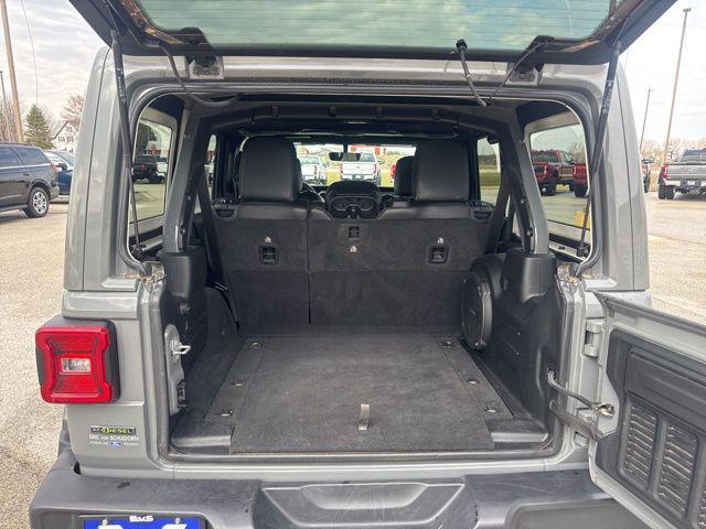2021 Jeep Wrangler Sahara Altitude 4x4