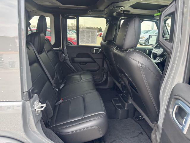 2021 Jeep Wrangler Sahara Altitude 4x4
