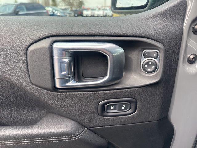 2021 Jeep Wrangler Sahara Altitude 4x4