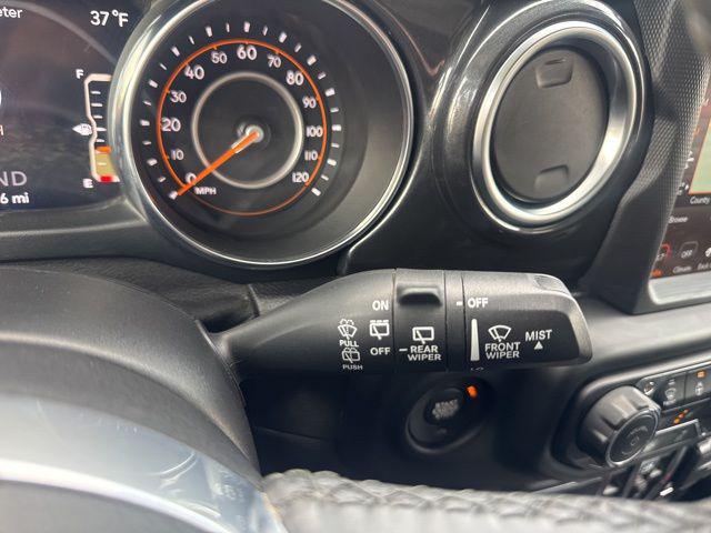 2021 Jeep Wrangler Sahara Altitude 4x4