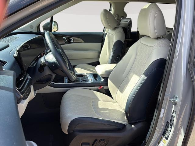 2025 Kia Carnival MPV SX