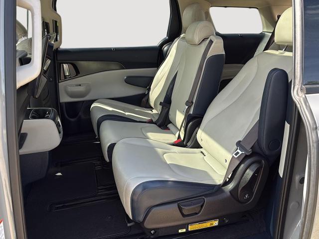 2025 Kia Carnival MPV SX