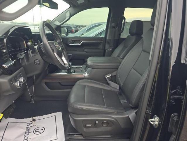2023 GMC Sierra 1500 4WD Crew Cab Short Box SLT