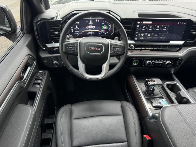 2023 GMC Sierra 1500 4WD Crew Cab Short Box SLT