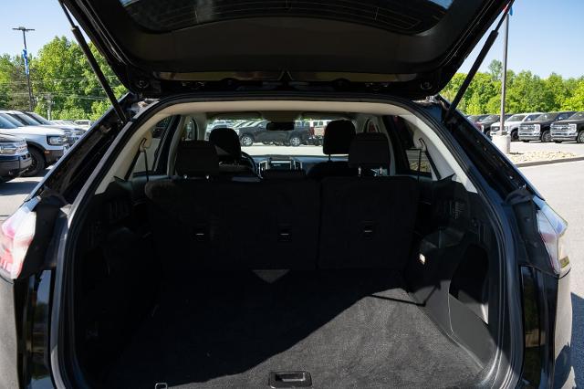 2023 Ford Edge SE