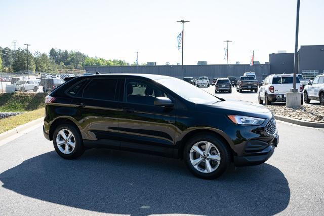 2023 Ford Edge SE