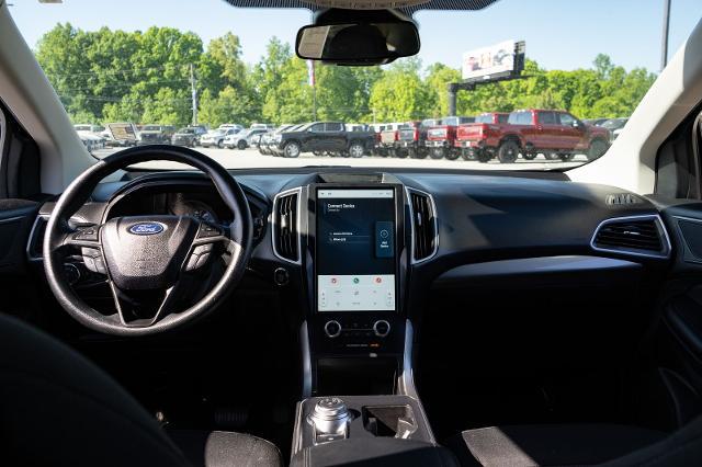 2023 Ford Edge SE