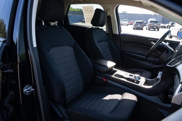 2023 Ford Edge SE