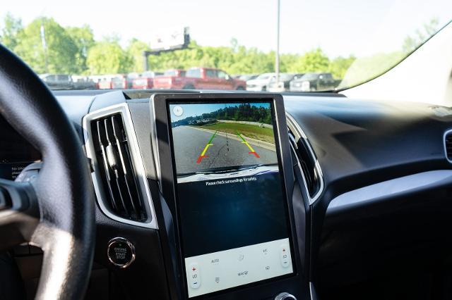 2023 Ford Edge SE