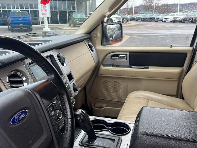 2017 Ford Expedition EL XLT