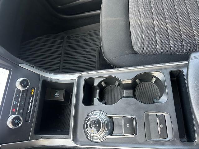 2022 Ford Edge SE