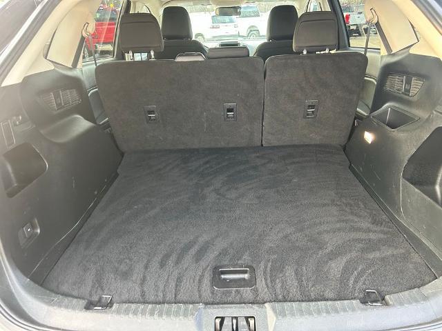2022 Ford Edge SE