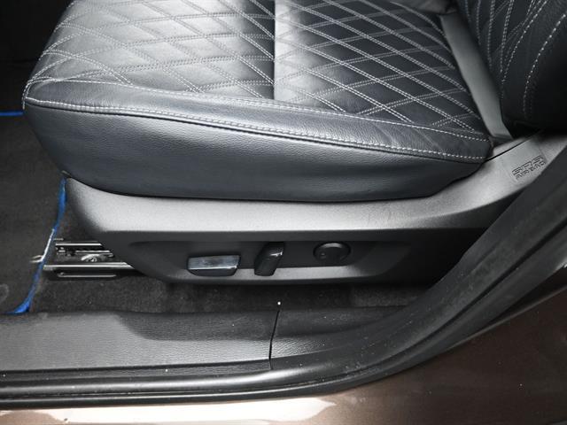 2023 Mitsubishi Outlander PHEV SEL S-AWC