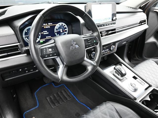 2023 Mitsubishi Outlander PHEV SEL S-AWC