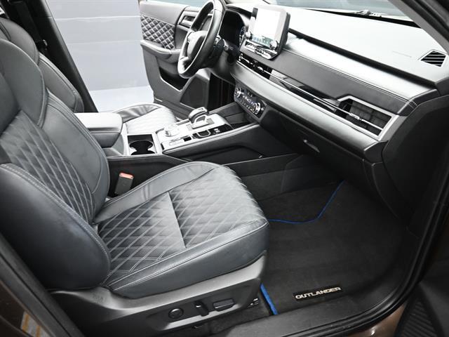 2023 Mitsubishi Outlander PHEV SEL S-AWC
