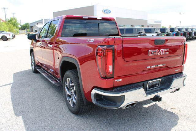 2025 GMC Sierra 1500 4WD Crew Cab Short Box SLT