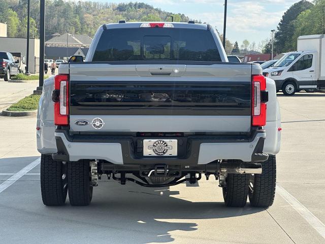 2026 Ford F-450 Platinum