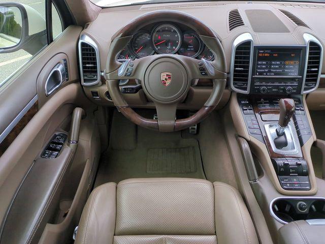 2011 Porsche Cayenne Turbo