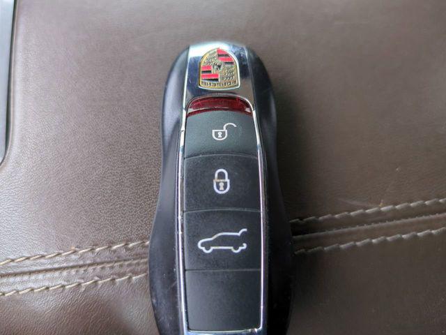 2011 Porsche Cayenne Turbo