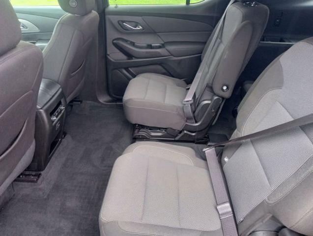 2023 Chevrolet Traverse FWD LT Cloth