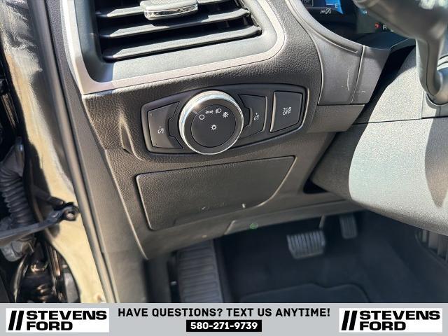 2022 Ford Edge SE