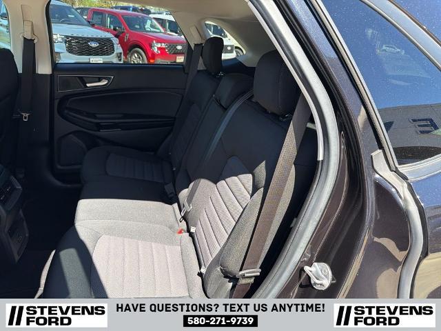 2022 Ford Edge SE