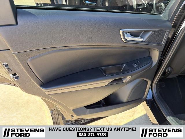 2022 Ford Edge SE
