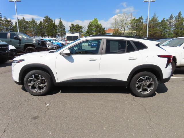 2024 Chevrolet Trax FWD LT